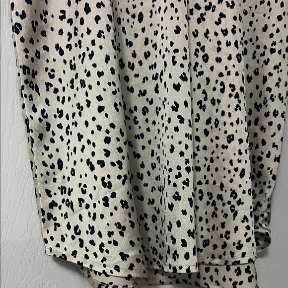 Leopard Print Women's Top - Picture 3 of 5